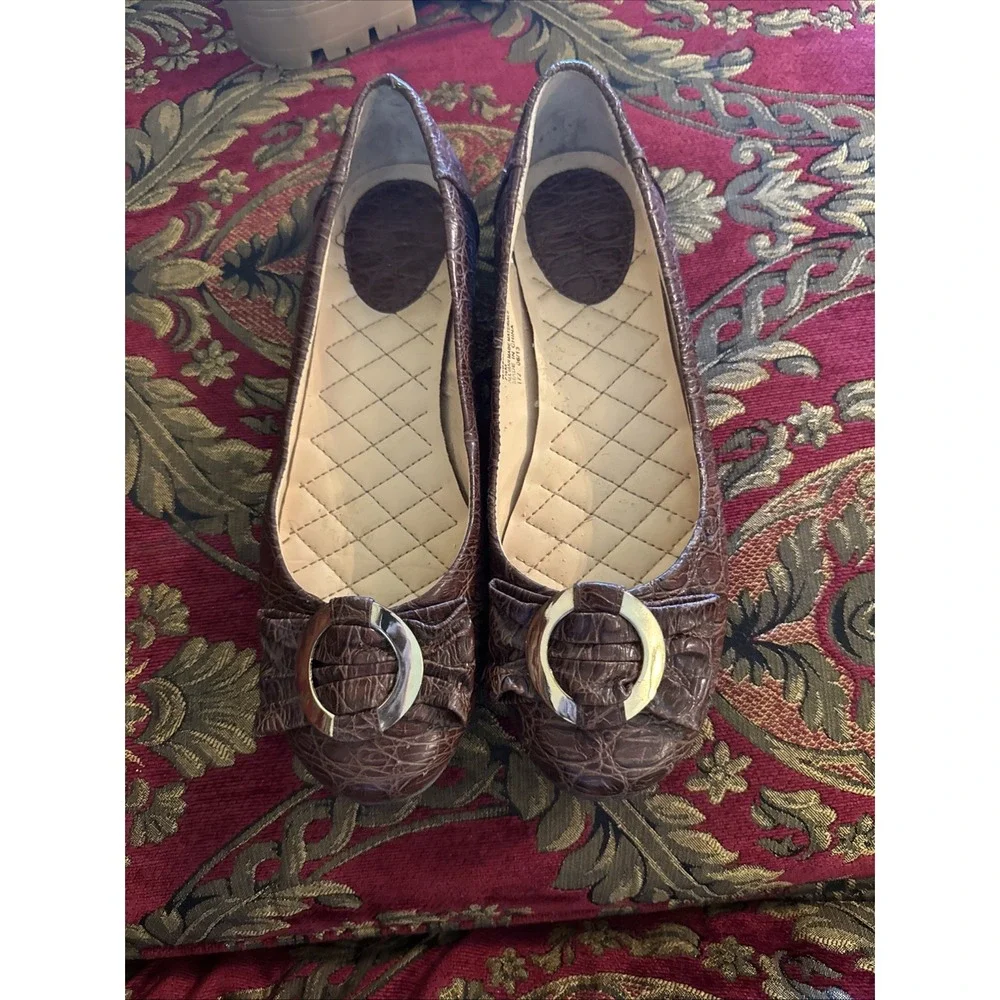 Women's Rialto Dress Shoes Size7.5 Brown